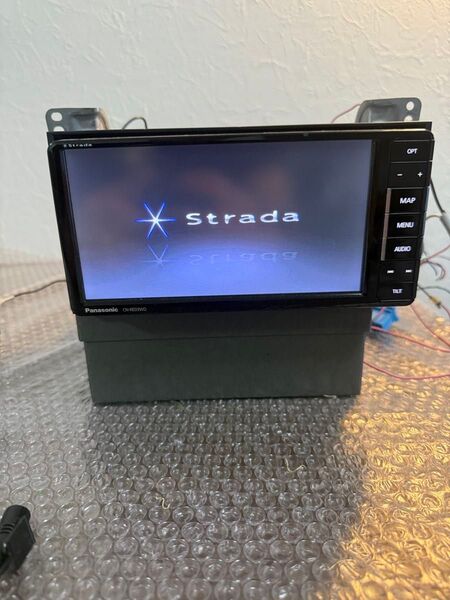 パナソニック ストラーダ CN-RE03WD Bluetooth CD SD フルセグ カーナビ 2016年