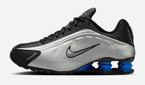 レアカラー Nike Shox R4 28.5cm メンズ ブラック メタリック シルバ ナイキ