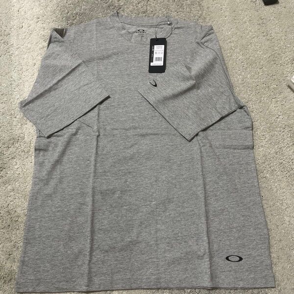 OAKLEY オークリー 半袖Tシャツ グレー L