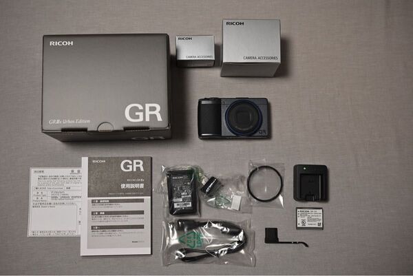 RICOH GR IIIx Urban Edition リコー GR3x 中古 デジタルカメラ 予備バッテリー サムレスト