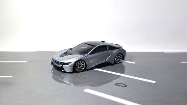 トミカBMW i8 プチカスタム車両 美品!