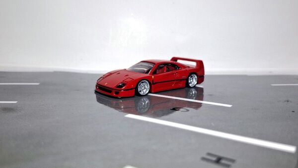トミカプレミアムフェラーリF40 カスタム車 超美品!