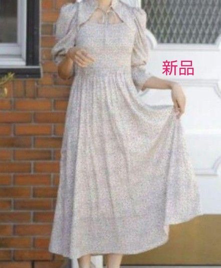 新品 INGNI デコルテオープン 花柄ワンピース アイボリー サイズM