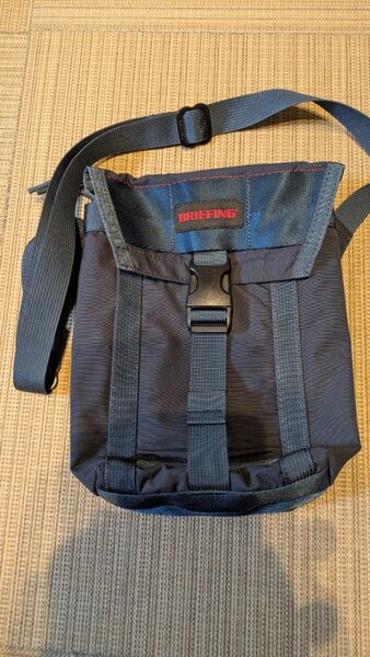ブリーフィングJET TALL MWネイビーショルダーバッグサコッシュBEAMSSHIPSアローズ
