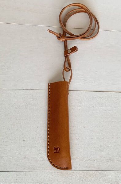 A ペンホルダー 栃木レザー ハンドメイド 本革 ネックレスタイプ