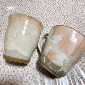 花柄マグカップ2個セット 新品 未使用 マグカップ 和柄 陶器 桜 フリーカップ 湯呑 コップ