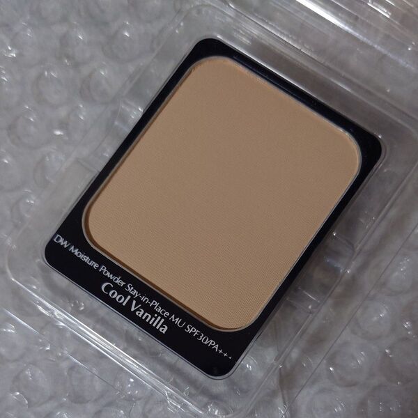 エスティローダー ダブルウェア モイスチャー ステイ イン プレイス パウダー メークアップN SPF30 63クールバニラ