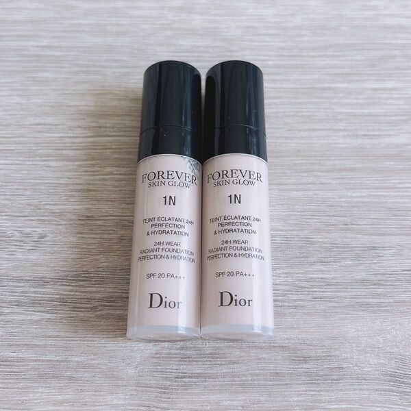 Dior ディオールスキンフォーエヴァー フルイドグロウ ファンデーション サンプル