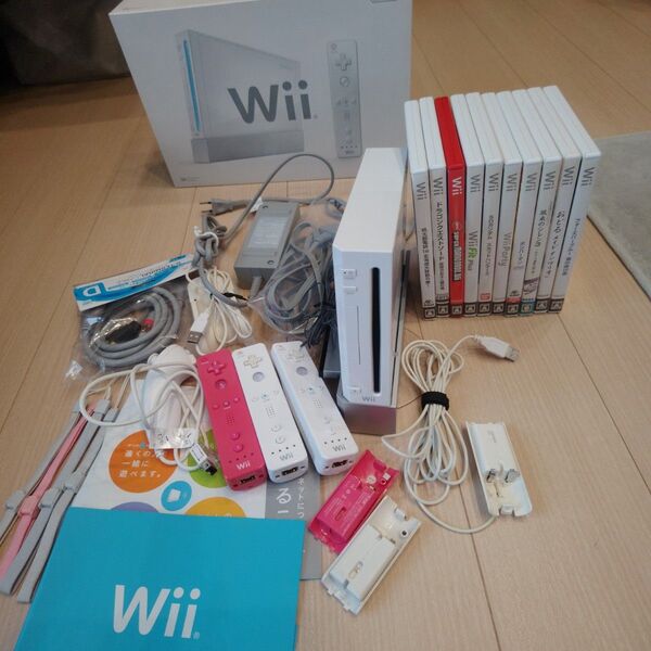 Nintendo Wii本体とゲームソフトセットとWii Fit Plus