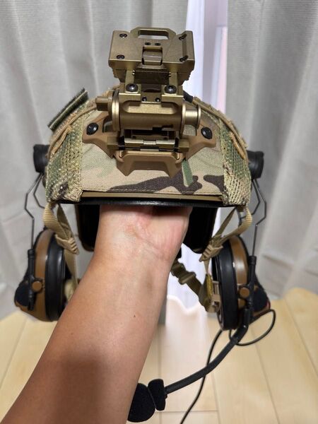 FMA REVISIONタイプ CAIMAN ケイマン ハイブリッド ヘルメット コムタックセット ヘルメットカバー M