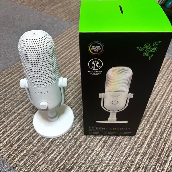 Razer レイザー Seiren V3 Chroma コンデンサーマイク