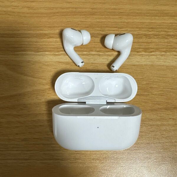 AirPods Pro 第2世代 MQD83J/A イヤホン+ケースのみ