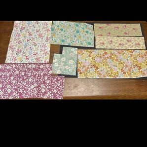 カットクロス ハギレ リバティ風 小花生地