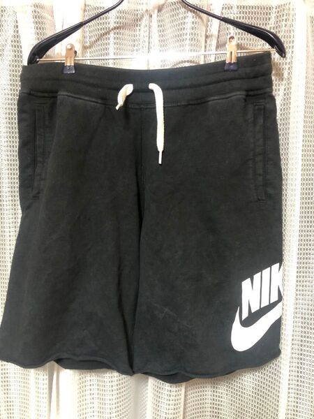 NIKE ナイキ ハーフパンツ Lサイズ