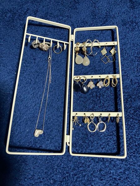 アクセサリーまとめ売り
