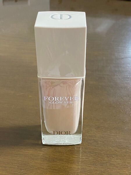 Dior Forever Glow Well 化粧下地