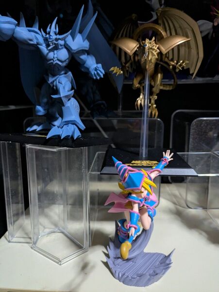 遊戯王デュエルモンスターズ オベリスクの巨神兵 ラーの翼神竜 ブラックマジシャンガール フィギュア