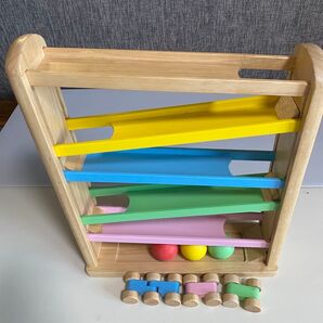 知育玩具 木のおもちゃ くるくるスロープ 車 木製