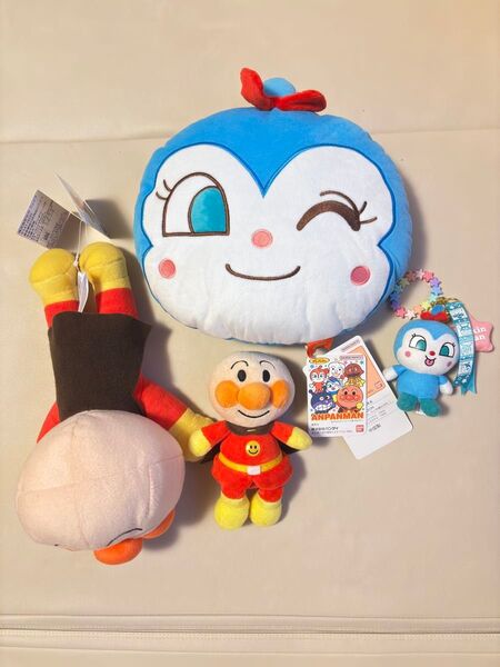 コキンちゃん アンパンマン ぷりちぃビーンズ フェィスクッション キーホルダー 寝そべりぬいぐるみ