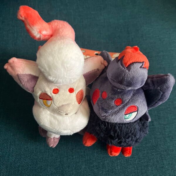 ポケモンセンター限定商品 オリジナル磁石でくっつくペアマスコット にたものどうし ゾロア&ヒスイゾロア ポケモン ぬいぐるみ