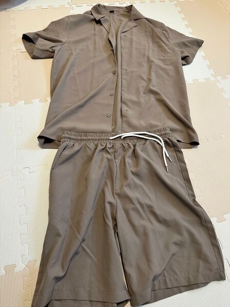 ボタンシャツとショートパンツ セット セットアップ