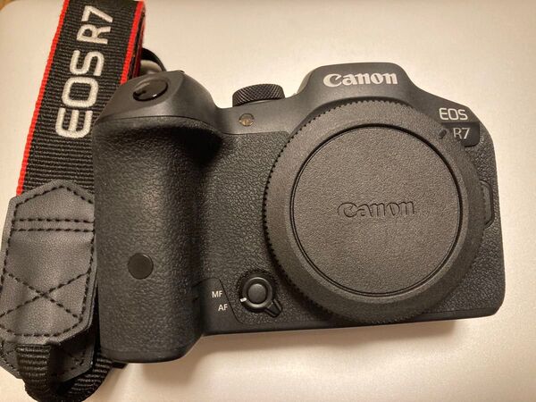 Canon EOS R7 ボディ ミラーレス一眼 ブラック