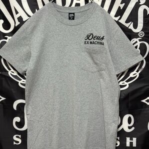 ★デウスDeus Ex Machina グレー Tシャツ Sサイズ