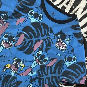 ★ディズニースティッチ /プリント Tシャツ/ブルーMサイズ