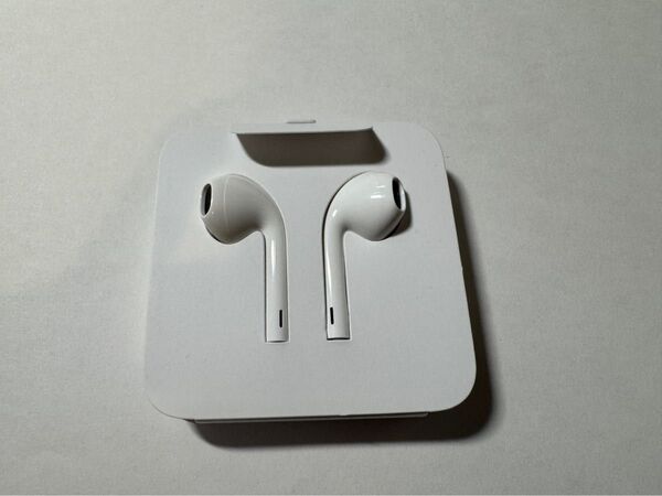 iPhone付属 Lightning端子 イヤホン 未使用品