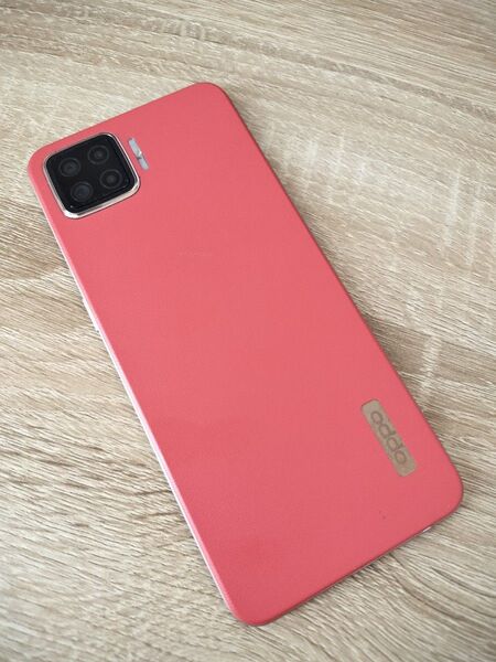 【美品、付属品未使用】OPPO スマートフォンA73 ダイナミックオレンジ(SIMフリー)