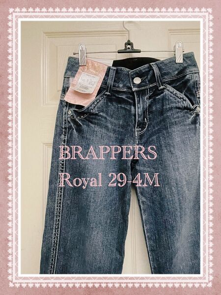 BRAPPERS Royal ピンクステッチ デニムパンツ、フレアスタイル