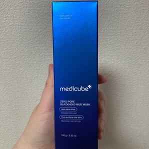 medicube Zero Pore Blackhead Mud Mask 専用ブラシ付き