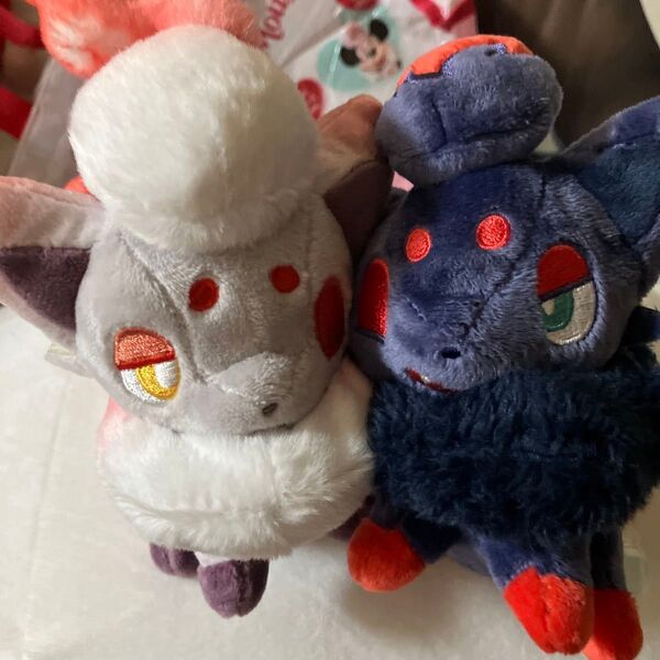 ポケモンセンター限定商品 オリジナル磁石でくっつくペアマスコット にたものどうし ゾロア&ヒスイゾロア ポケモン ぬいぐるみ