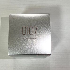 0107 プレミアムクリーム 30g