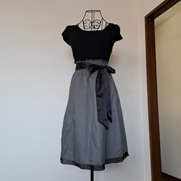 黒とグレーの切り替えワンピース☆上品