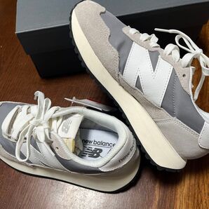 New Balance 237