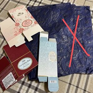 SABON 青 花柄