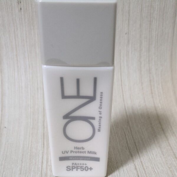 MiMC ONE ハーブUVプロテクトミルク 50ml (エムアイエムシー ワン オーガニックコスメ 日焼け止め )