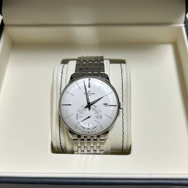 【電池新品】ユンハンス JUNGHANS マイスター メガ 058/4900.46 時計 メンズ