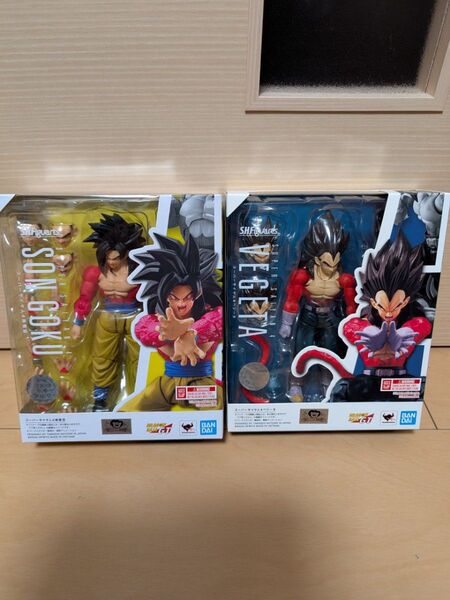 S.H.Figuarts スーパーサイヤ人4孫悟空 ベジータ セットドラゴンボールGT フィギュアーツ 超サイヤ人4 SH