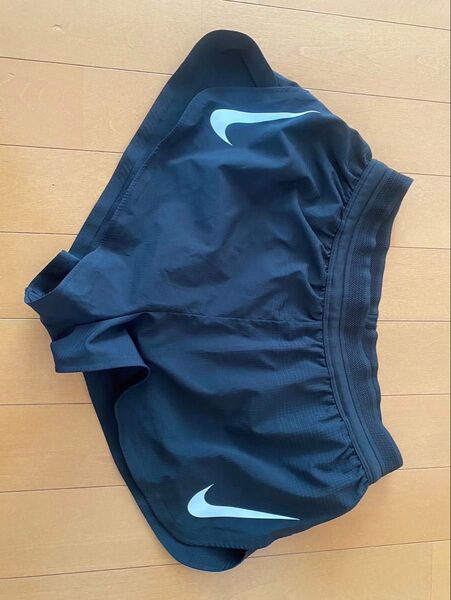 NIKE ナイキ ランニングパンツ ランパン ショートパンツ 黒 ブラック Sサイズ