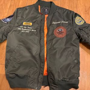 特徴: オレンジの裏地、刺繍パッチ付き- デザイン: 米空軍の特殊部隊デザイン