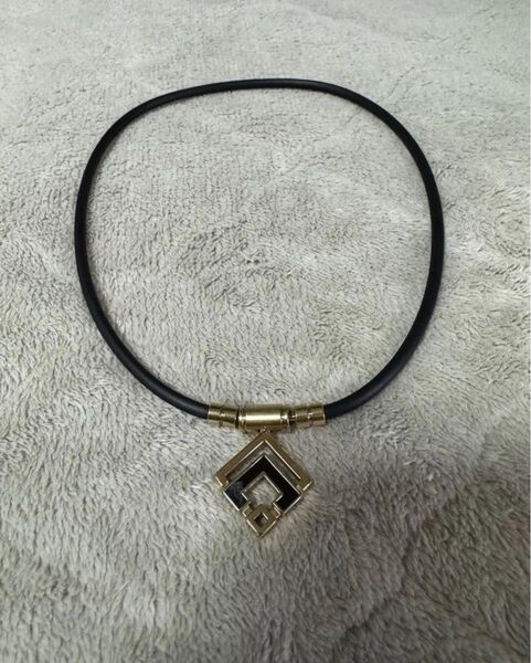 コラントッテ Colantotte ARAN クラシックゴールド 磁気ネックレス Lサイズ 美品