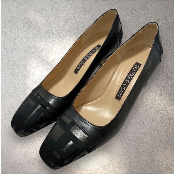 BOUTIQUE OSAKI ハイヒール パンプス 黒 23 スクエアトゥ ブラック レザー