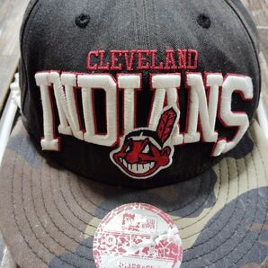 激レア クリーブランド インディアンズのNEWERA 59 キャップ カモフラ 迷彩 刺繍 メジャーリーグ