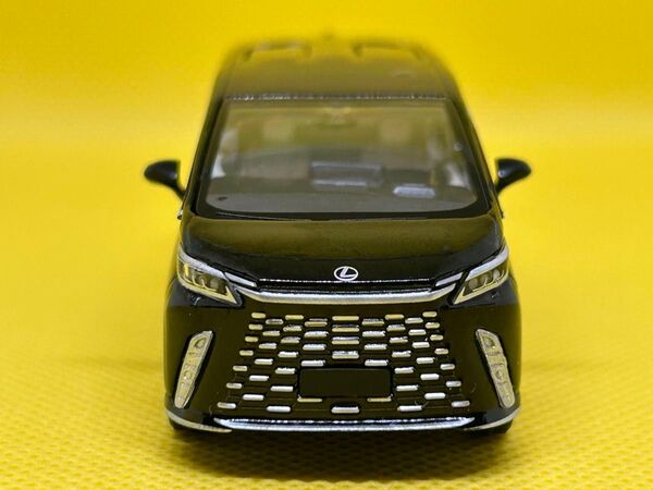 1/64レクサスLM500h ブラック ミニカー 左ハンドル LEXUS 《トミカサイズ》