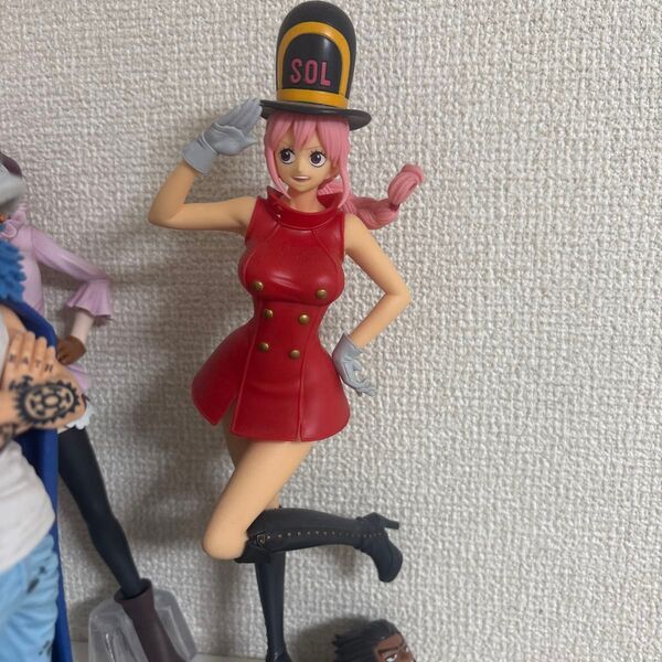 ワンピース レベッカ フィギュア