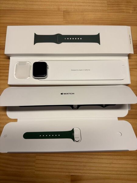 Apple Watch SE 40mm GPS シルバーアルミニウム