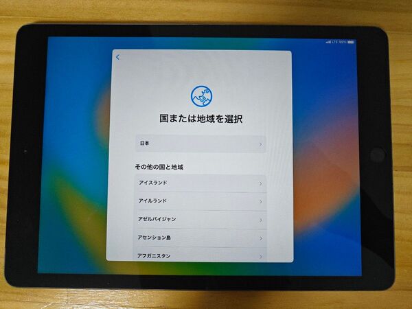 Apple iPad 8 simフリー スペースグレイ