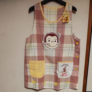 新品タグ付き 保育士 エプロン おさるのジョージ